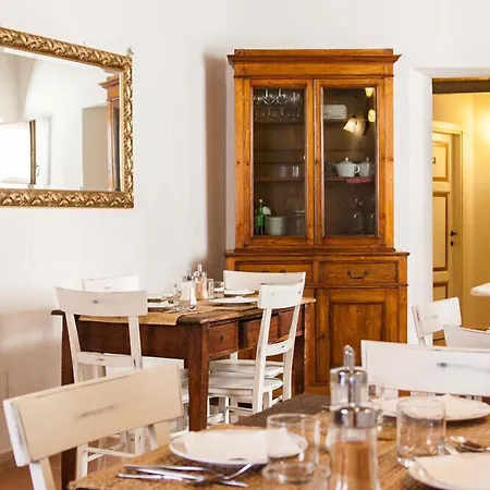 A Casa Mastacchi 3* Сиена