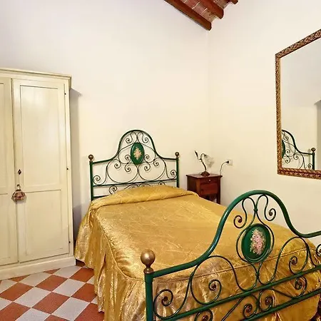 فندق مبيت وإفطار A Casa Mastacchi سيينا