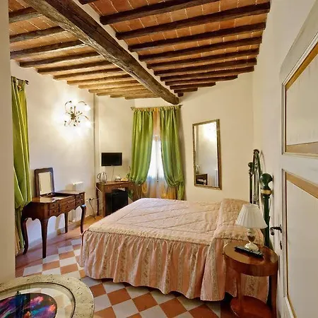 فندق مبيت وإفطار A Casa Mastacchi سيينا