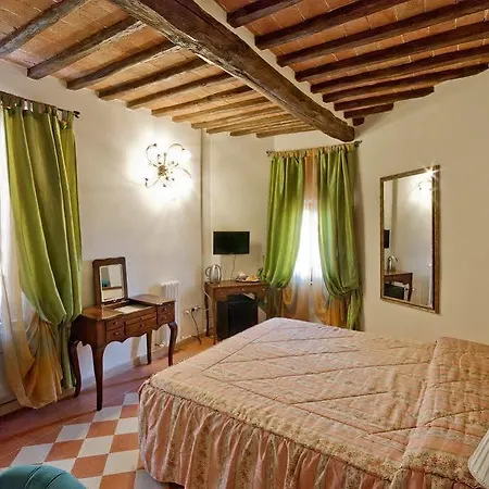 فندق مبيت وإفطار A Casa Mastacchi سيينا