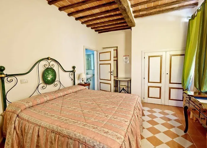 A Casa Mastacchi 3* סיינה