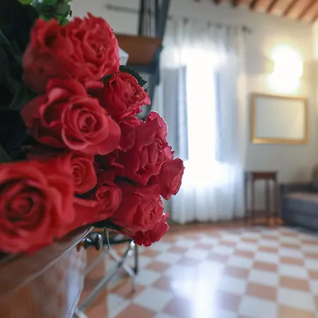 לינה וארוחת בוקר A Casa Mastacchi