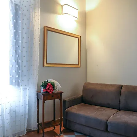 卡萨马斯塔奇酒店 3*